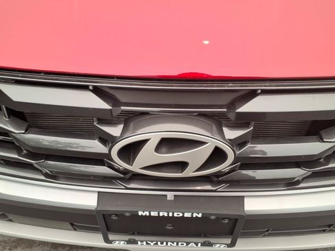Certified 2025 Hyundai Santa Fe Limited AWD/4WD image 12