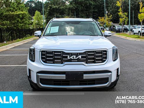 Used 2025 Kia Telluride S FWD image 9