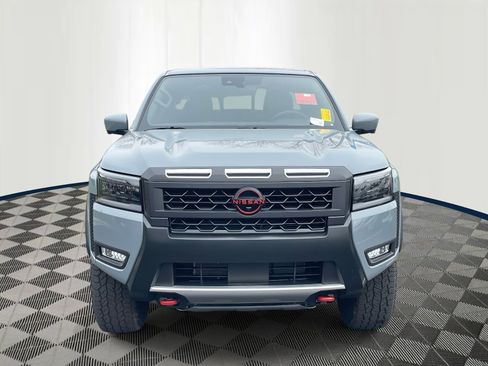 Used 2026 Nissan Frontier PRO-4X image 2