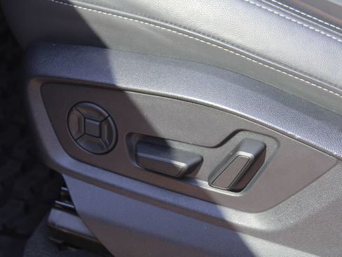 Used 2025 Audi Q7 3.0T Premium AWD/4WD image 27