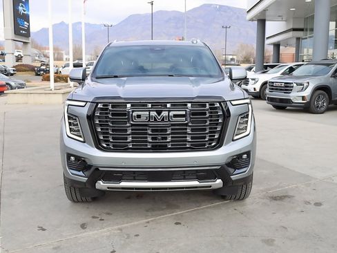 New 2026 GMC Yukon XL Denali Ultimate image 9