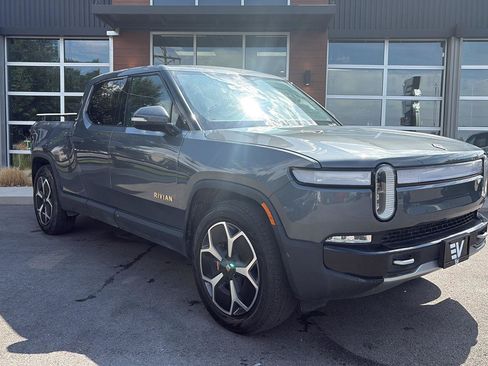 Used 2022 Rivian R1T Adventure AWD/4WD image 2