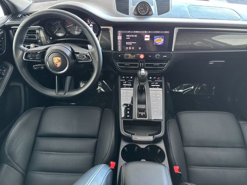 Certified 2024 Porsche Macan GTS AWD/4WD image 6
