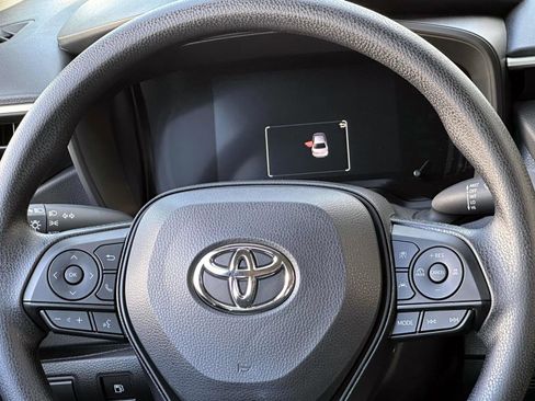 Used 2026 Toyota Corolla LE w/ LE Premium Package FWD image 18