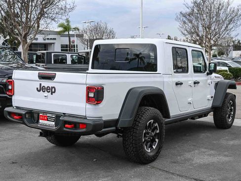 New 2026 Jeep Gladiator Rubicon image 4