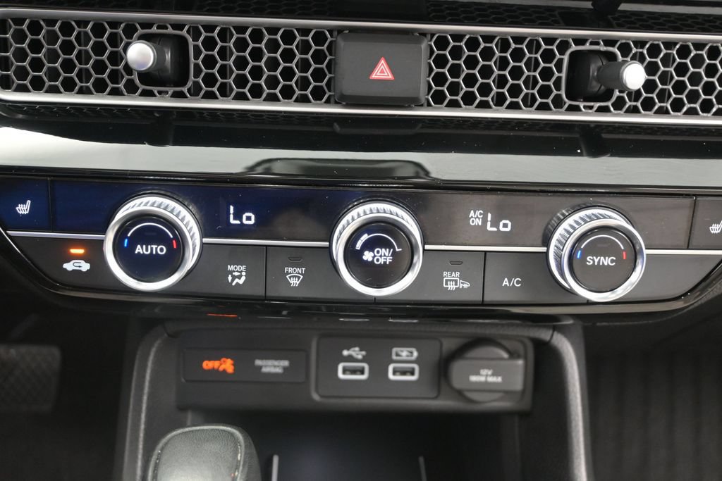 Used 2024 Honda Civic Touring image 17