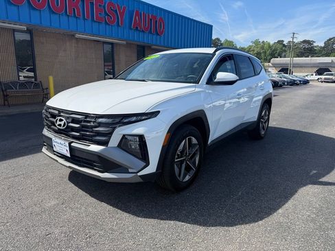 Used 2025 Hyundai Tucson SEL image 8