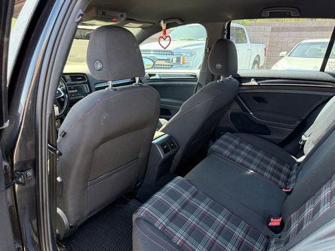 Used 2016 Volkswagen GTI S image 11