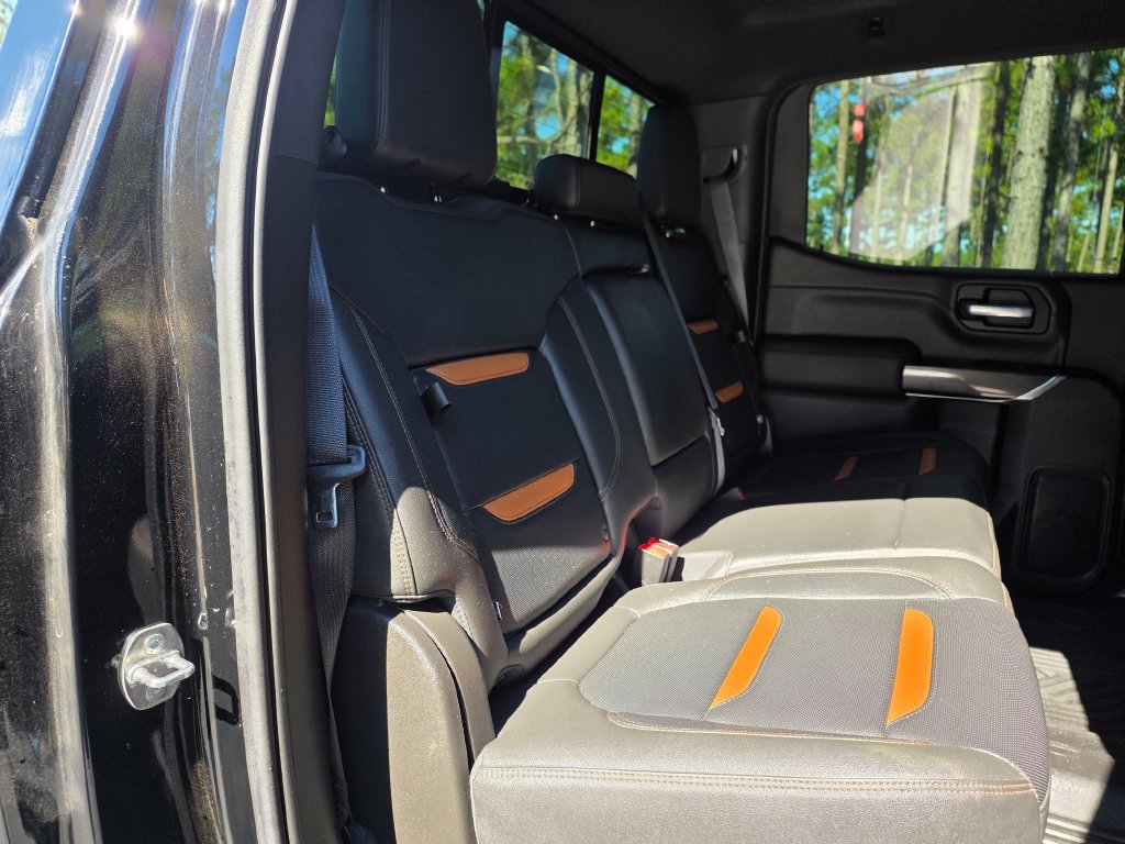 Used 2021 GMC Sierra 1500 AT4 w/ AT4 Premium Package AWD/4WD image 22