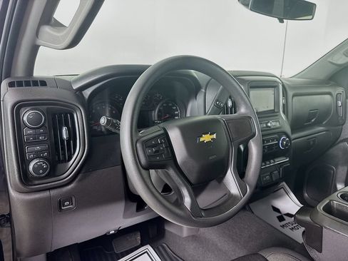 Used 2022 Chevrolet Silverado 1500 Custom w/ LPO, Dark Essentials Package AWD/4WD image 10