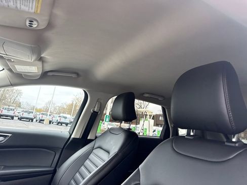 Used 2024 Ford Edge SEL w/ Convenience Package image 13