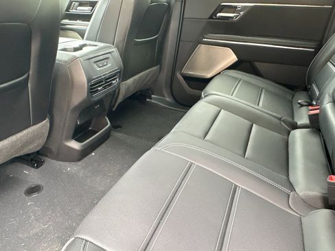 New 2025 GMC Sierra EV Denali AWD/4WD image 12
