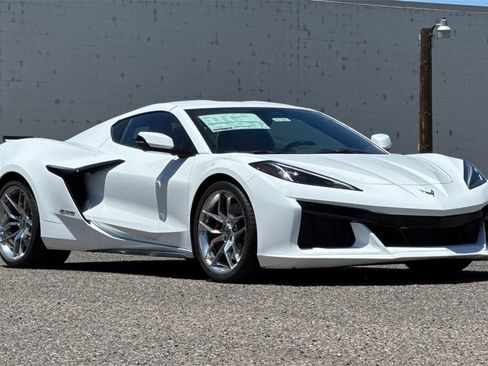 New 2025 Chevrolet Corvette Z06 w/ Chrome Exterior Badge Package image 2