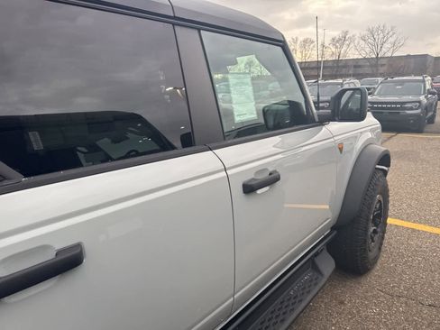 New 2026 Ford Bronco Badlands image 22