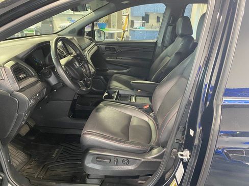 Used 2024 Honda Odyssey Sport image 14