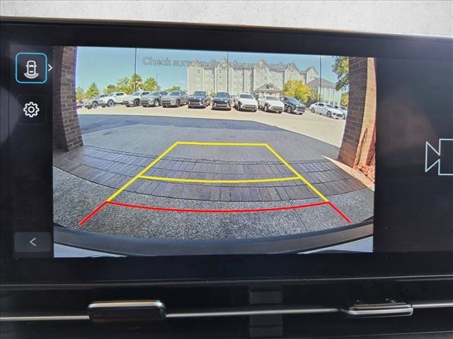 Used 2025 Hyundai Kona SEL FWD image 13