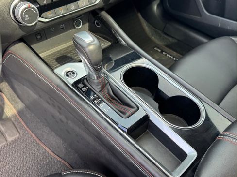 Used 2023 Nissan Altima 2.5 SR w/ SR Premium Package image 21