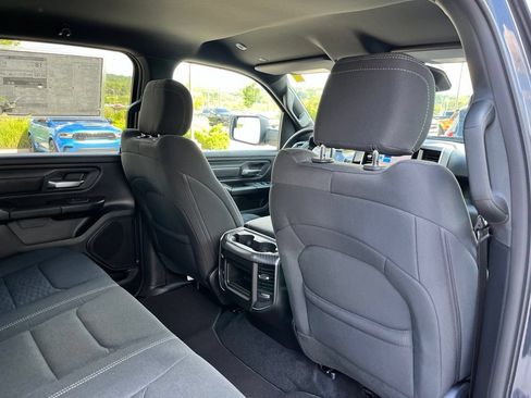New 2026 RAM 1500 Express AWD/4WD image 24