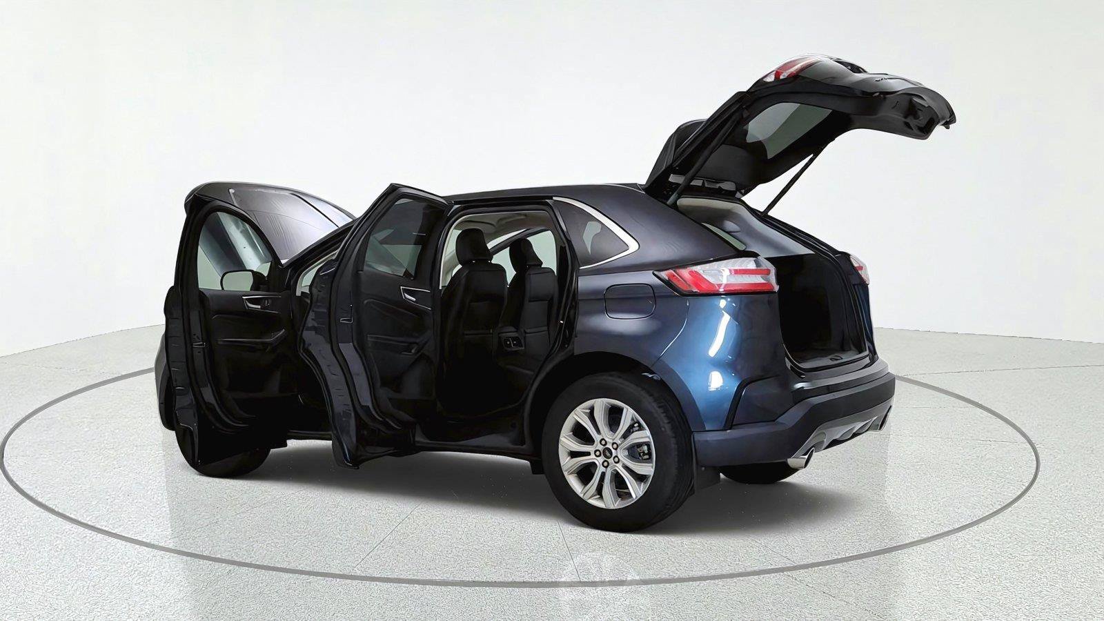 Used 2024 Ford Edge Titanium AWD/4WD image 12
