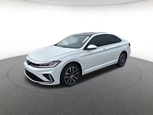 New 2026 Volkswagen Jetta SE image 1