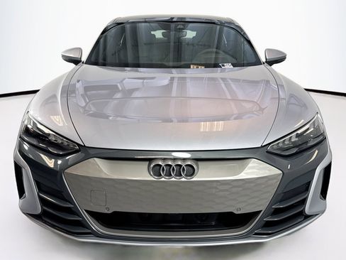 Used 2022 Audi e-tron GT Premium Plus AWD/4WD image 2