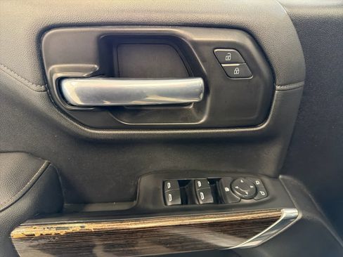 Used 2021 GMC Sierra 1500 Elevation w/ Preferred Package image 18