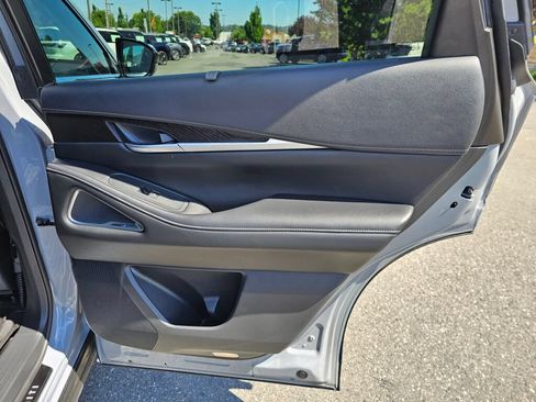 Used 2025 INFINITI QX60 Sensory AWD/4WD image 15