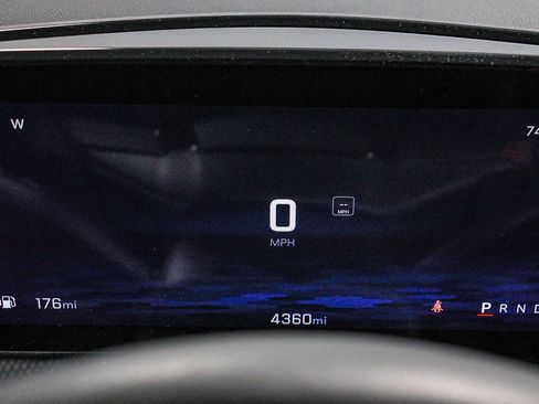 Used 2025 Chevrolet Equinox RS w/ Safety and Technology Package FWD image 24