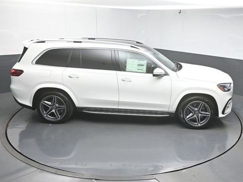 New 2026 Mercedes-Benz GLS 450 4MATIC image 50