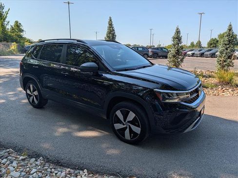 Certified 2024 Volkswagen Taos S AWD/4WD image 7