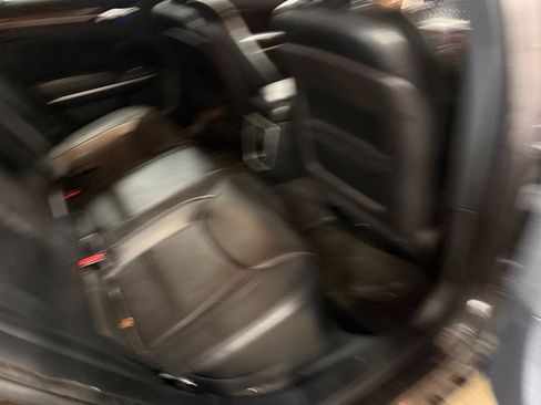 Used 2012 Chrysler 300 Limited image 6