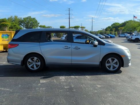 Used 2018 Honda Odyssey EX-L image 4