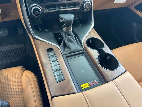 New 2026 Lexus LX 600 4WD w/ Luxury Package image 26