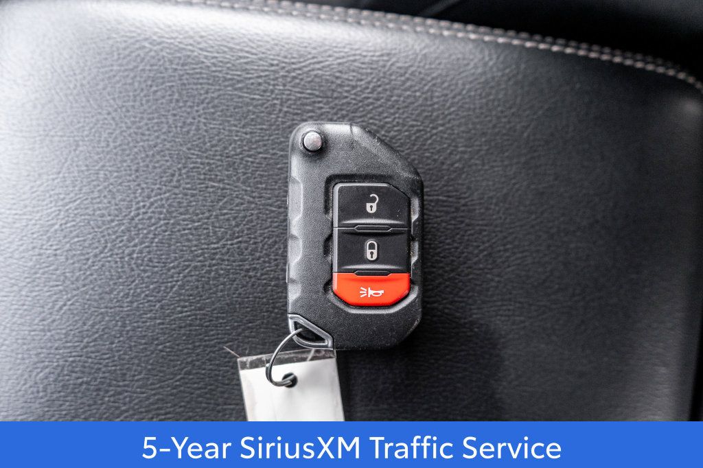Used 2019 Jeep Wrangler Unlimited Sahara AWD/4WD image 31