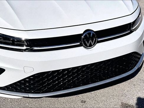 New 2026 Volkswagen Jetta SEL FWD image 11