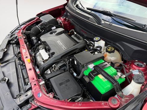 Used 2018 Chevrolet Equinox LT image 27