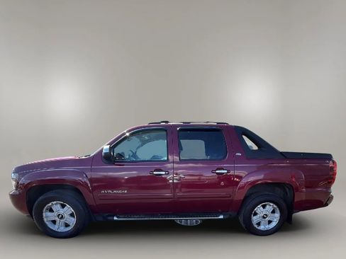 Used 2007 Chevrolet Avalanche LT w/ LT Preferred Equipment Group image 2