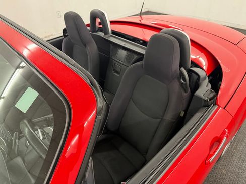Used 2009 MAZDA MX-5 Miata Touring RWD image 22