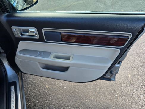 Used 2008 Lincoln MKZ FWD image 28