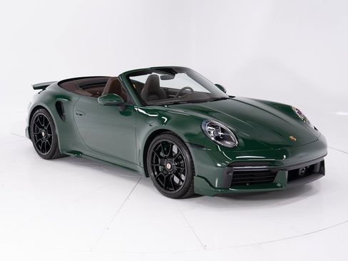Used 2022 Porsche 911 Turbo S image 7