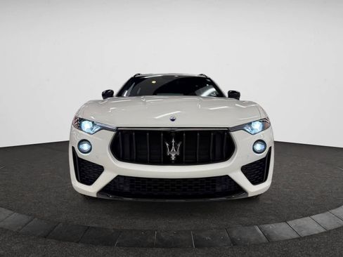 Used 2022 Maserati Levante GT image 2
