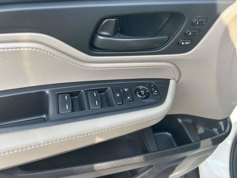 Used 2018 Honda Odyssey EX-L image 21