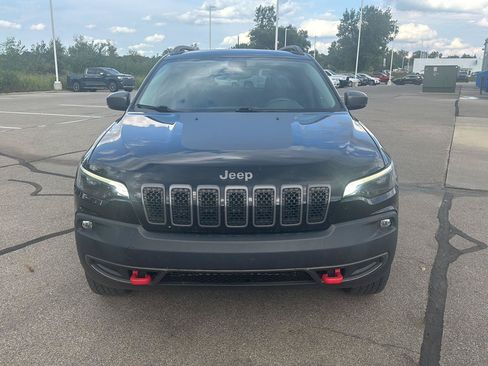 Used 2020 Jeep Cherokee Trailhawk w/ Cold Weather Group AWD/4WD image 8