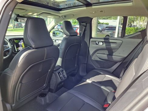 New 2026 Volvo XC40 B5 Plus w/ Protection Package Premier AWD/4WD image 5