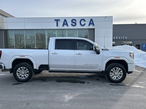 Used 2023 GMC Sierra 2500 Denali w/ Denali Ultimate Package image 8