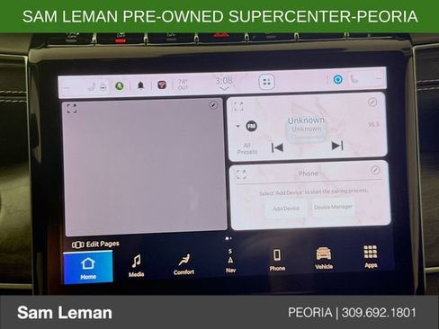 Used 2023 Jeep Grand Cherokee Limited w/ Luxury Tech Group II image 15