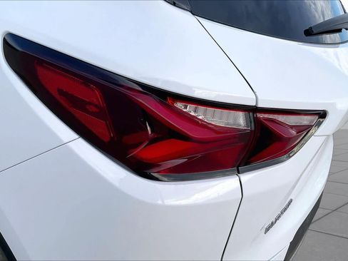 Used 2020 Chevrolet Blazer LT FWD image 27