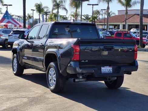 Used 2025 Toyota Tacoma SR5 image 8