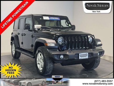 Used 2022 Jeep Wrangler Unlimited Sport AWD/4WD image 1