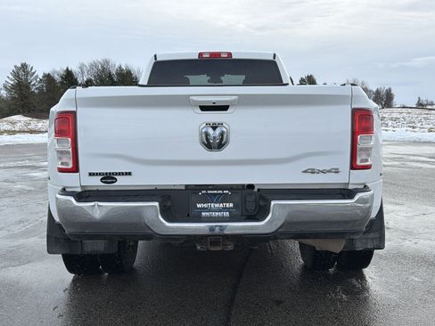 Used 2021 RAM 3500 Big Horn image 25